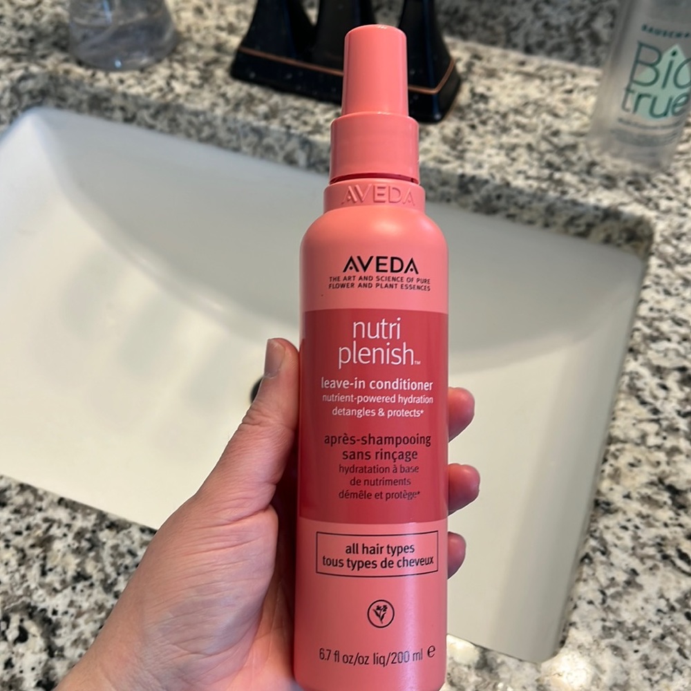 Aveda NutriPlenish - Leave in conditioner